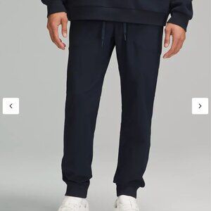 💙 NWT Lululemon ABC Skinny-Fit Jogger- NAVY 💙